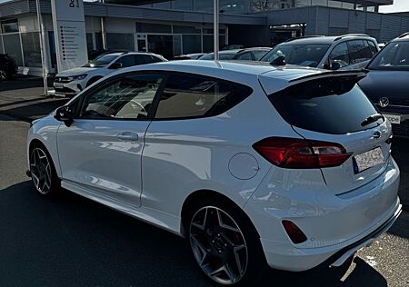 Ford Fiesta ST mit Leder-Exklusiv-Paket