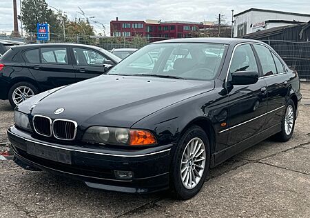 BMW 520 i*KLIMA*SERVO*TÜV04.2025*