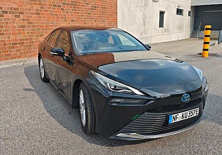 Toyota Mirai FCEV 2.Gen LED Wasserstoff H2