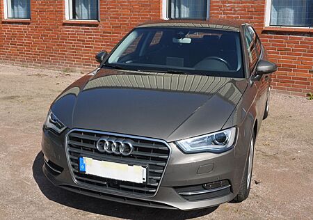 Audi A3 1.4 TFSI cod u.S tronic Ambition Sportb. ...