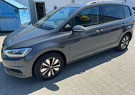 VW Touran Volkswagen 1.5 TSI OPF DSG MOVE Family ahk