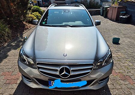 Mercedes-Benz E 350 BlueTEC 4MATIC T -
