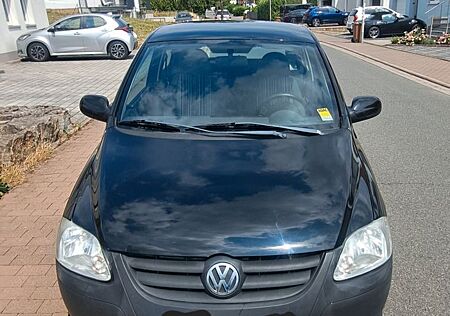 VW Fox Volkswagen 1.4 -