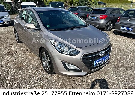 Hyundai i30 blue Trend