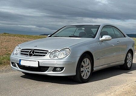 Mercedes-Benz CLK 200 Kompressor Elegance