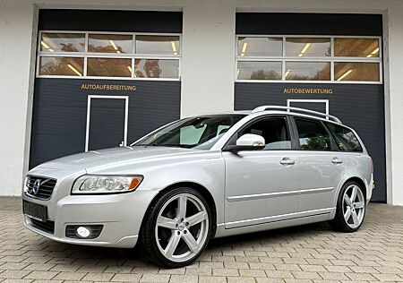 Volvo V50 Kombi D2 Business Edition*Klima*AHK*Tüv!