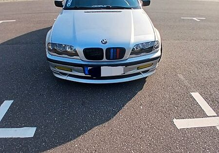 BMW 320i touring -