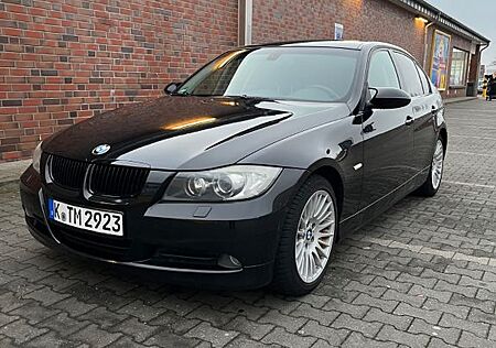 BMW 320d E90