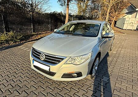 VW Passat CC Volkswagen 1.8 TSI DSG | nahezu Vollausstattung