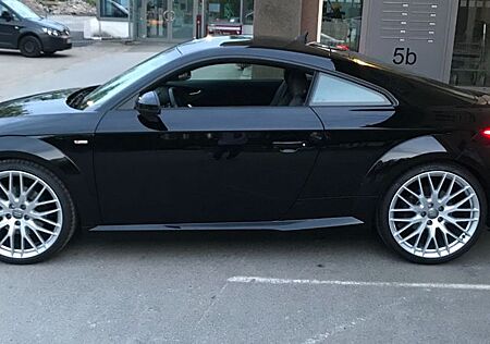 Audi TT Coupe 2.0 TFSI -B&O,Xenon,20 Zoll,S-Line