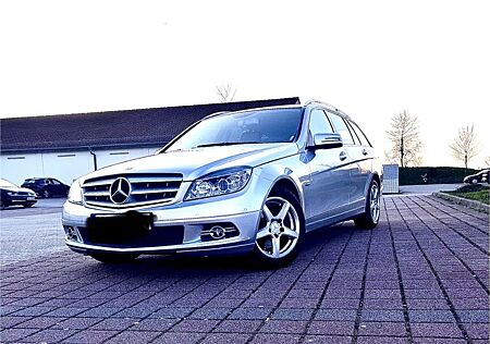 Mercedes-Benz C 180 CGI T BlueEFFICIENCY AVANTG. Aut. AVAN...