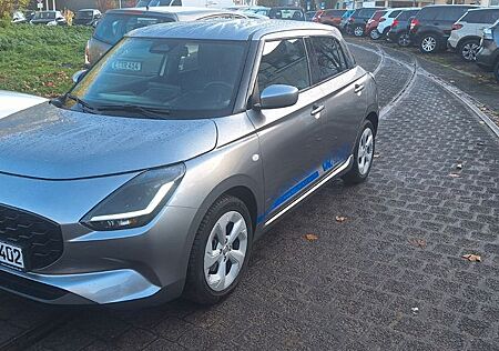Suzuki Swift 1.2 HYBRID CVT Comfort/Allwetterreifen