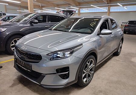 Kia XCeed Platinum Edition Plug-in Hybrid+NAVI+LED+