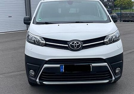 Toyota Pro Ace Proace Meister L1
