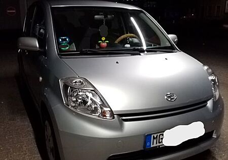 Daihatsu Sirion 1.3*Klima*Service-Neu*Wenig KM*