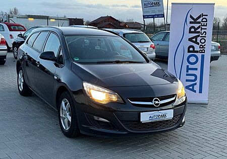 Opel Astra J Sports Tourer Style PDC/SHZ/AHK/Tempo