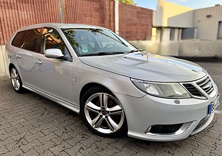 Saab 9-3 1.9TTiD Aero AUTOMATIK, Winterverkauf