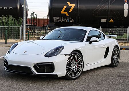 Porsche Cayman GTS GTS