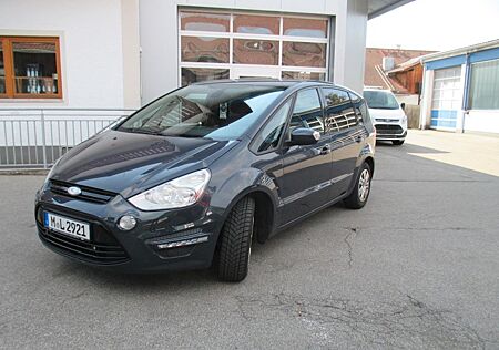 Ford S-Max Trend 7 Sitzer