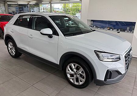 Audi Q2 30 TFSI*Navi*Sitzh*Tempo*Kamera*LED*