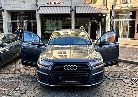 Audi Q7 50 TDI quattro tiptronic S line S line