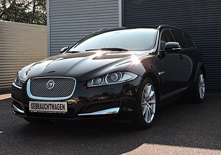 Jaguar XF Sportbrake 2.2 Diesel AHK+KAMERA+NAVI+XENON