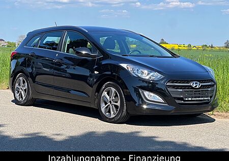 Hyundai i30 cw YES!/Klima/8 Fach/AHK/