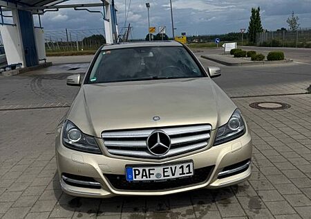 Mercedes-Benz C 250 CDI 4MATIC Autom. -