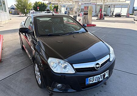 Opel Tigra 1.8 -