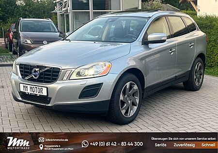 Volvo XC 60 XC60 Race AWD*Pano*Leder*Kamera*Auto*Navi*AHK