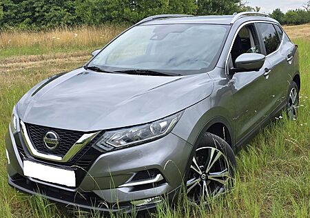 Nissan Qashqai 1.2-CONNECTA, Navi/Pano/360°/Keyless/AHK