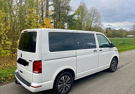 VW T6 Multivan Volkswagen T6. 1 Multivan Trendline 4Motion