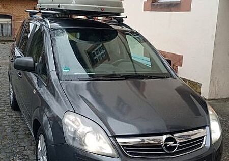 Opel Zafira 1.9 CDTI INNOVATION 88kW AT INNOVATION