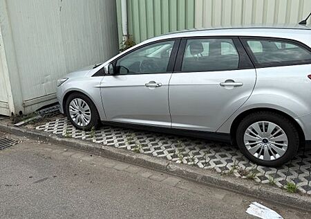 Ford Focus 1,0 EcoBoost 92kW Business Turnier Aut...