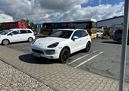 Porsche Cayenne Diesel -3.0 TDI