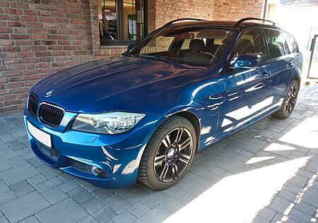 BMW 325i xDrive Touring -