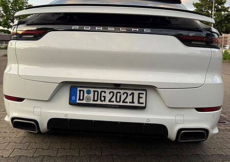 Porsche Cayenne E-Hybrid -