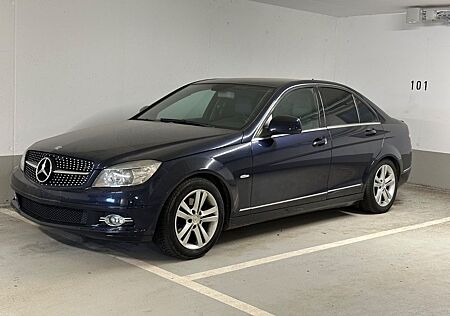 Mercedes-Benz C 280 /300 Limousine