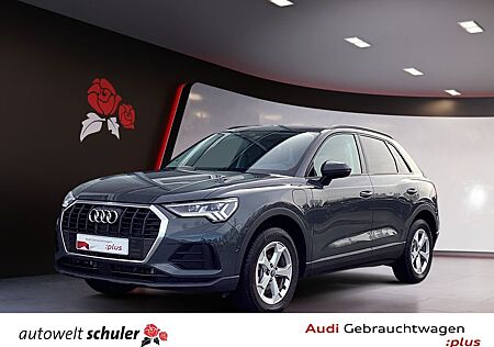 Audi Q3 45 1.4 TFSI e HYBRID S-tronic AHK Navi Matrix