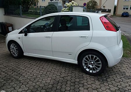 Fiat Grande Punto Punto Grande 1.4 Racing * TÜV NEU * Klima*weiß*