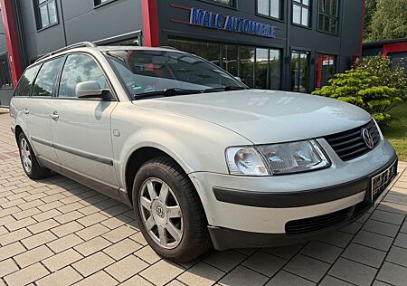 VW Passat Volkswagen 1.6 (Klima/SDach/AHK/2 Hand)