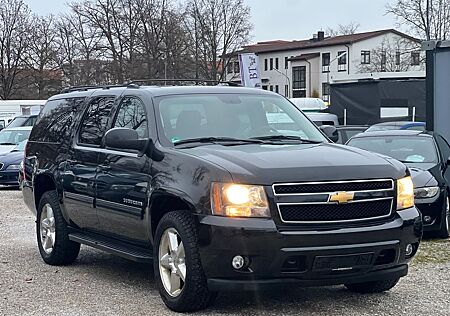 Chevrolet Suburban *V8*LTZ*4x4*Leder*7Sitze*TOM CRUISE