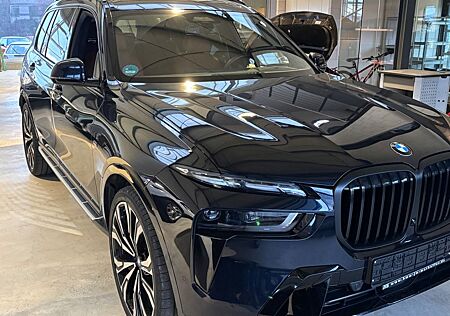 BMW X5 M60i xDrive Individual Leder Merino elfenbein