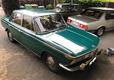 BMW 2002 2000 NK