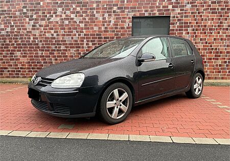 VW Golf Volkswagen 1.6*KLIMA*TÜV-05-26*