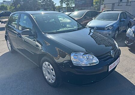 VW Golf Volkswagen V Lim. Trendline