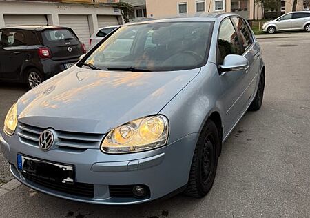 VW Golf Volkswagen 1.6 gepflegtes Fahrzeug *TÜV wie NEU*