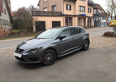 Seat Leon Cupra 290 DSG|ACC|Pano|Performance|8fach