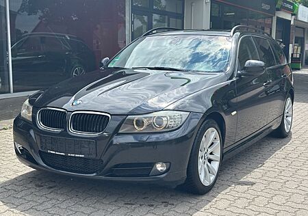 BMW 320d Aut. NAV/ LEDER/ PDC/ SITZHZG/ PANO