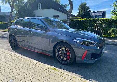 BMW 128ti A -
